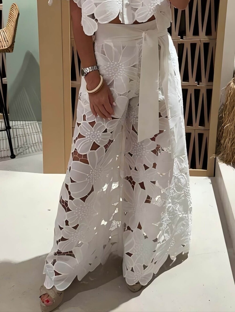 Floral Cut Out Lace Wide Leg Pants White Sz XL NWOT